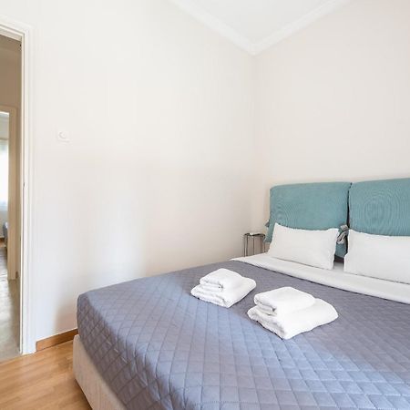 דירות אתונה Stylish 2 Bd Urban Retreat Near Panormou Metro מראה חיצוני תמונה